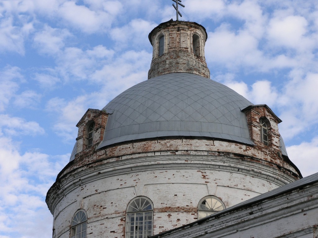 Никольская Церковь в селе Полтево